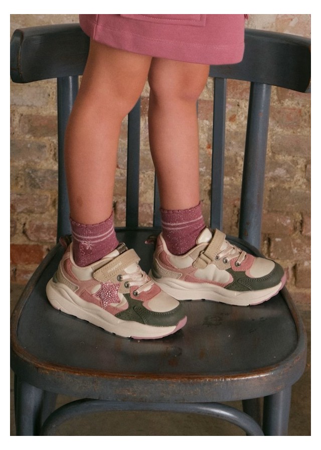 Кросівки Mayoral