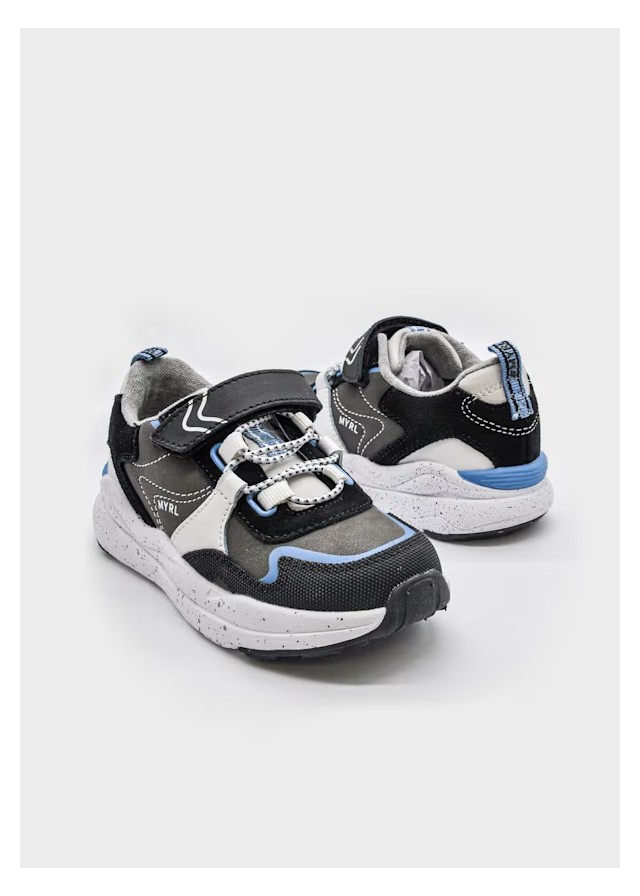 Кросівки Mayoral