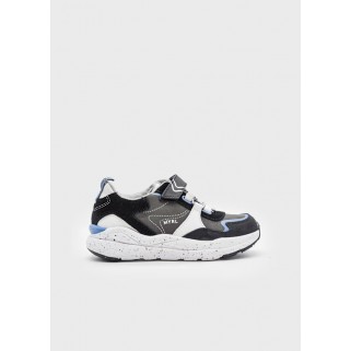 Кросівки Mayoral