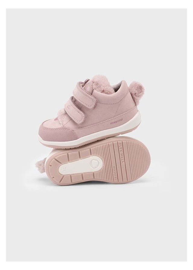 Черевики на липучці Mayoral