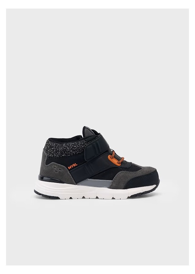 Черевики на липучці Mayoral