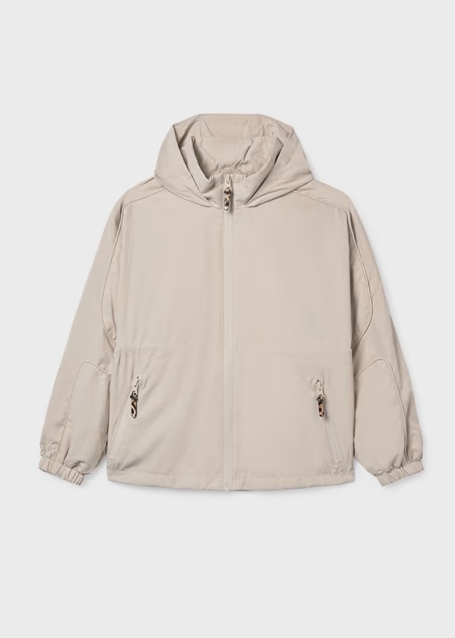 Вітрівка Mayoral