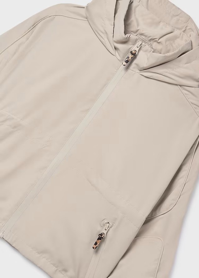 Вітрівка Mayoral