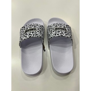 Шльопанці Levis