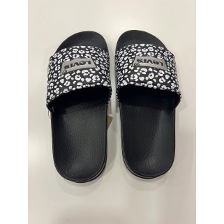 Шльопанці Levis