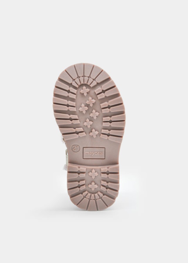 Черевики Mayoral з сердечками